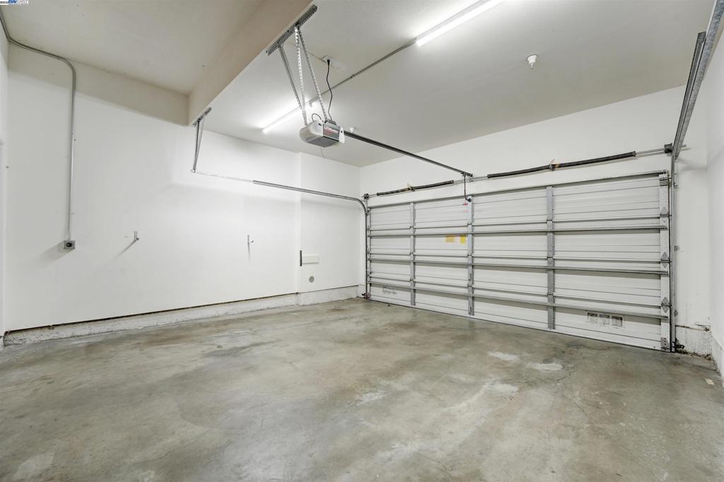 EMERYVILLE - Residential