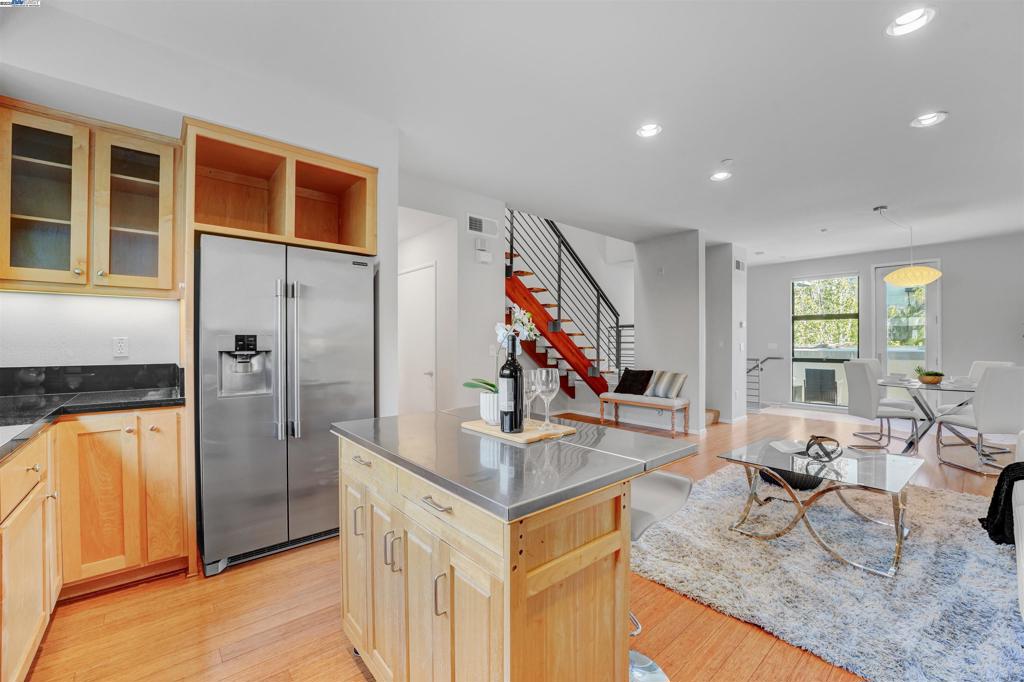 EMERYVILLE - Residential