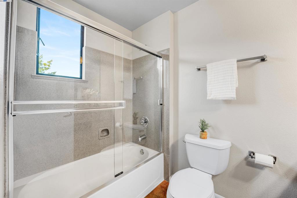 EMERYVILLE - Residential