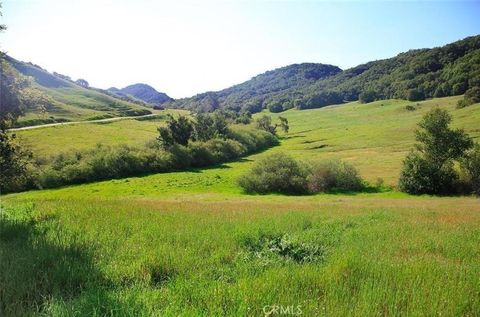Photo of 0 Old Creek Road, Cayucos, CA 93430 (MLS # SC25189165)