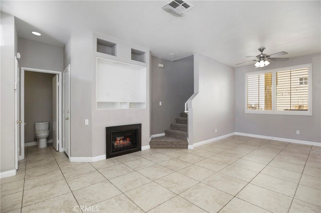 Los Abanicos (LOSA) - Residential Lease