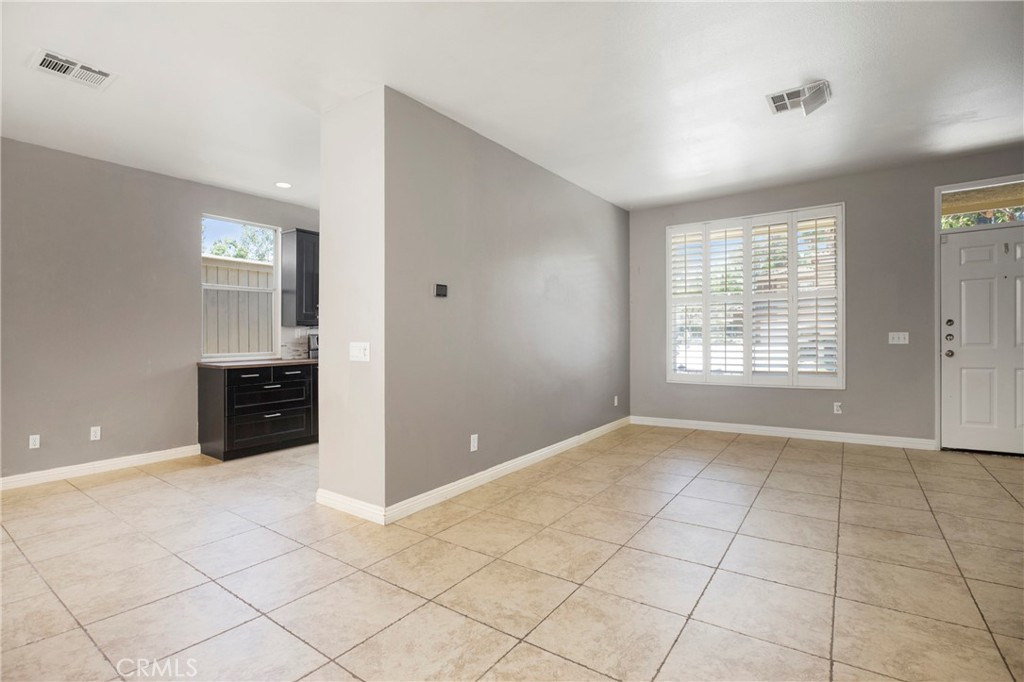 Los Abanicos (LOSA) - Residential Lease