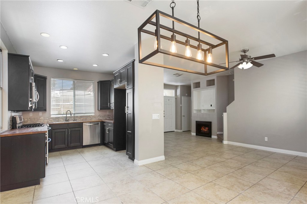 61 Calle De Los Ninos