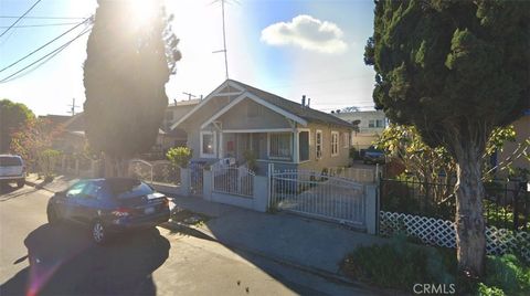 1160 E 47th Place Los Angeles CA 90011