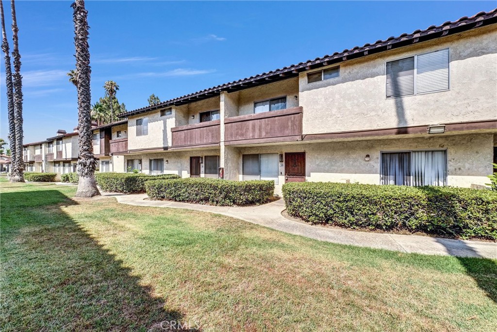 Are you looking for an affordable place with 3 bedrooms and 2.5 Baths? With 2 car garage? Come and take a look at this condo in a very established neighborhood. Welcome to your new home in a quiet neighborhood in Colton. Newly painted throughout. Laminate floorings on the second floor. You can make the private patio in the rear very cozy during the summer BBQ, with little maintenance. Very close to shopping, 10 and 215 Freeways are just few minutes away, great for commuter. Hoa fee includes water, trash, ground maintenance.