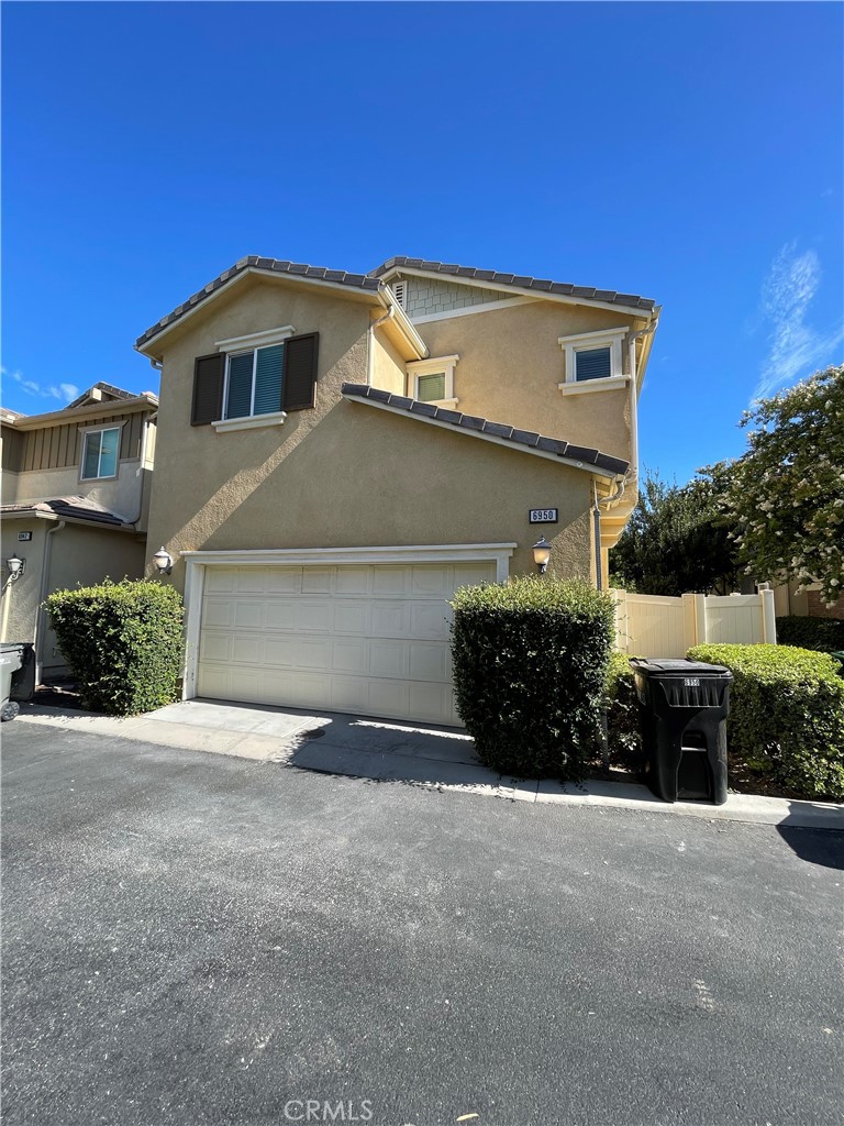 Beautiful 3 Bedroom, 2.5 Bathroom Corner Home in Desirable Chino College Park Community
Welcome to this stylish and upgraded home located on a desirable corner lot, adjacent to convenient guest parking. Featuring a spacious and open floor plan, this 3-bedroom, 2.5-bathroom residence offers comfort, functionality, and modern updates throughout.
Enjoy newly installed vinyl flooring and fresh interior paint that create a bright and inviting atmosphere. The gourmet galley kitchen is equipped with abundant cabinetry, granite countertops, and a large center island—perfect for cooking and entertaining.
Upstairs, the expansive primary suite includes a luxurious en-suite bathroom with a separate shower and soaking tub, as well as an oversized walk-in closet. A dedicated laundry room with built-in cabinets provides extra storage and convenience. The hallway bathroom features dual sinks and a separate tub and shower for added comfort.
Additional highlights include a spacious attached two-car garage and a low-maintenance private backyard. Residents have access to an array of community amenities, including pools, clubhouses, parks, and more. Conveniently located near the 71 and 60 freeways, this home offers an ideal combination of tranquility and accessibility.