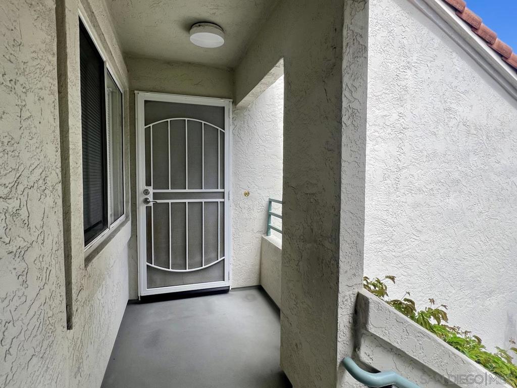 9995 Scripps Westview Way 54