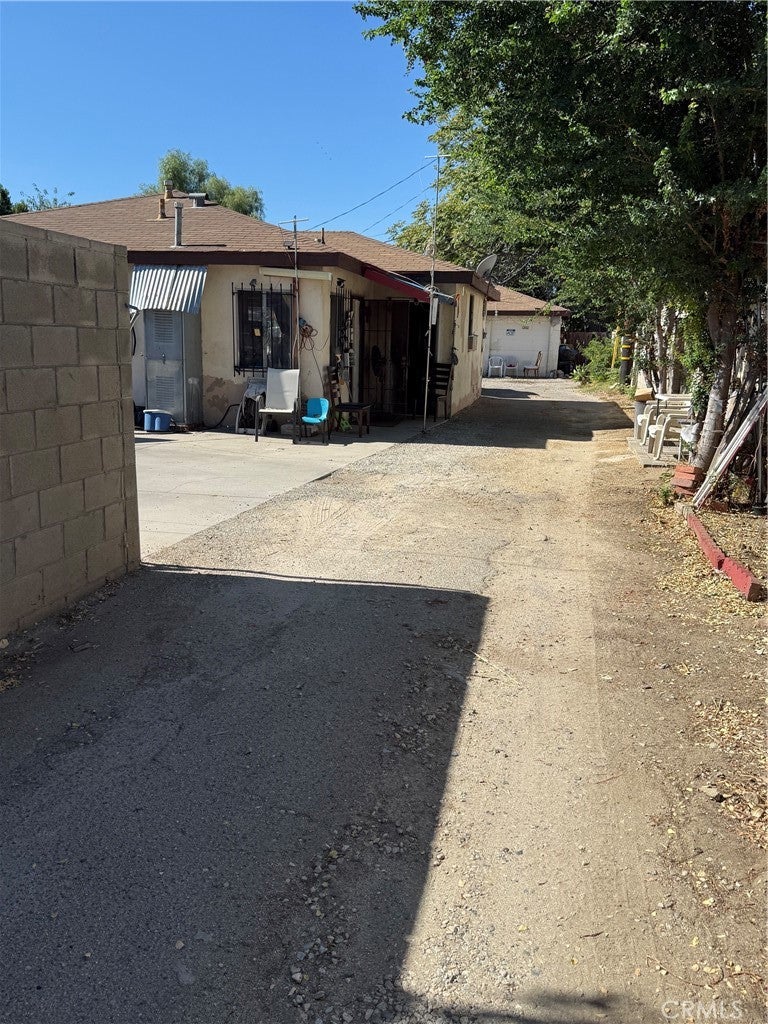 10479 El Dorado