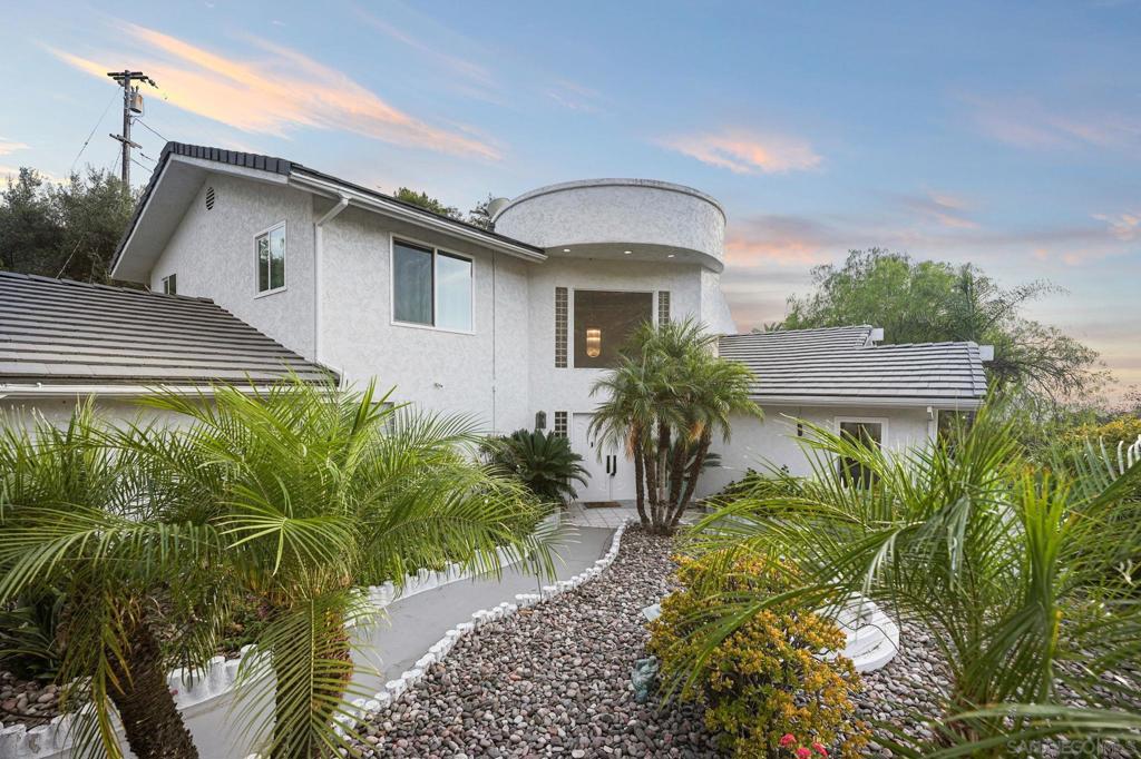 15061 Lyons Valley