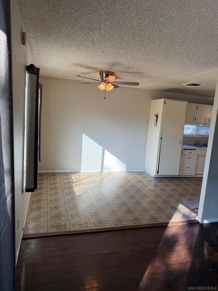 La Mesa - Residential