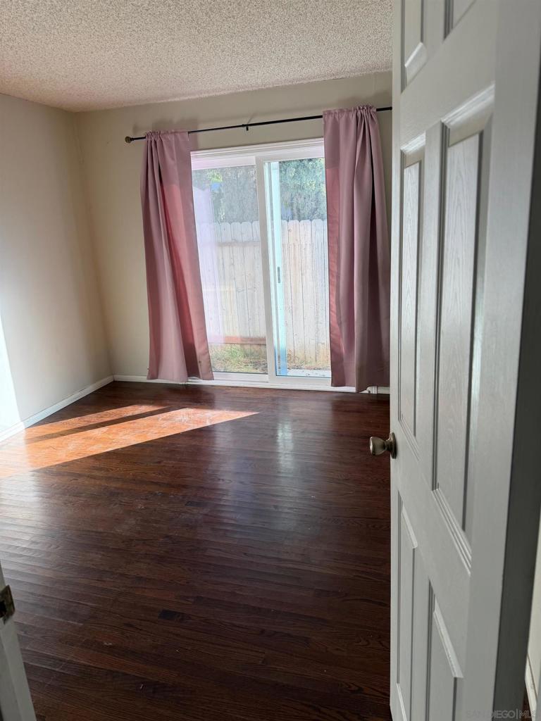 La Mesa - Residential