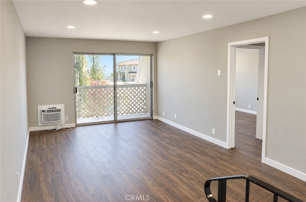 3565 Linden