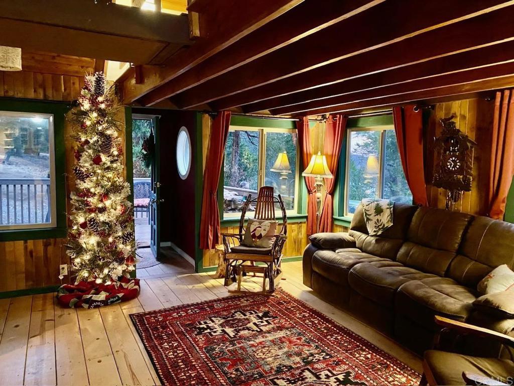 22258 Crestline Road