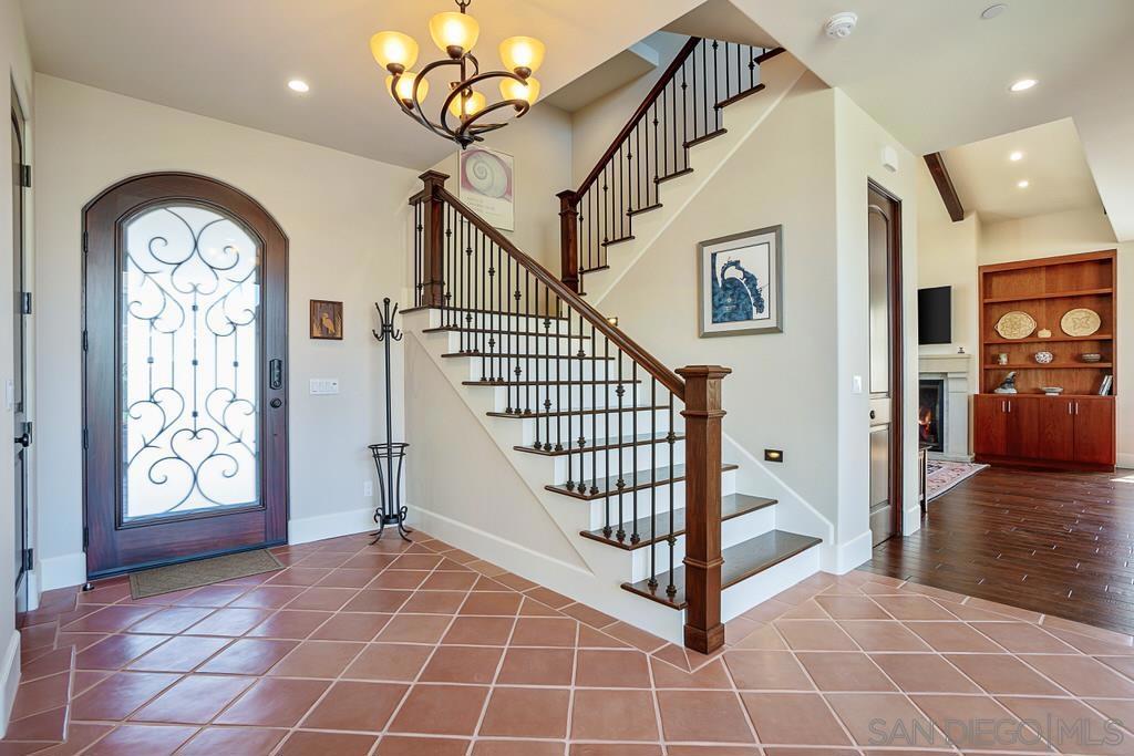 Coronado Village - Residential Lease