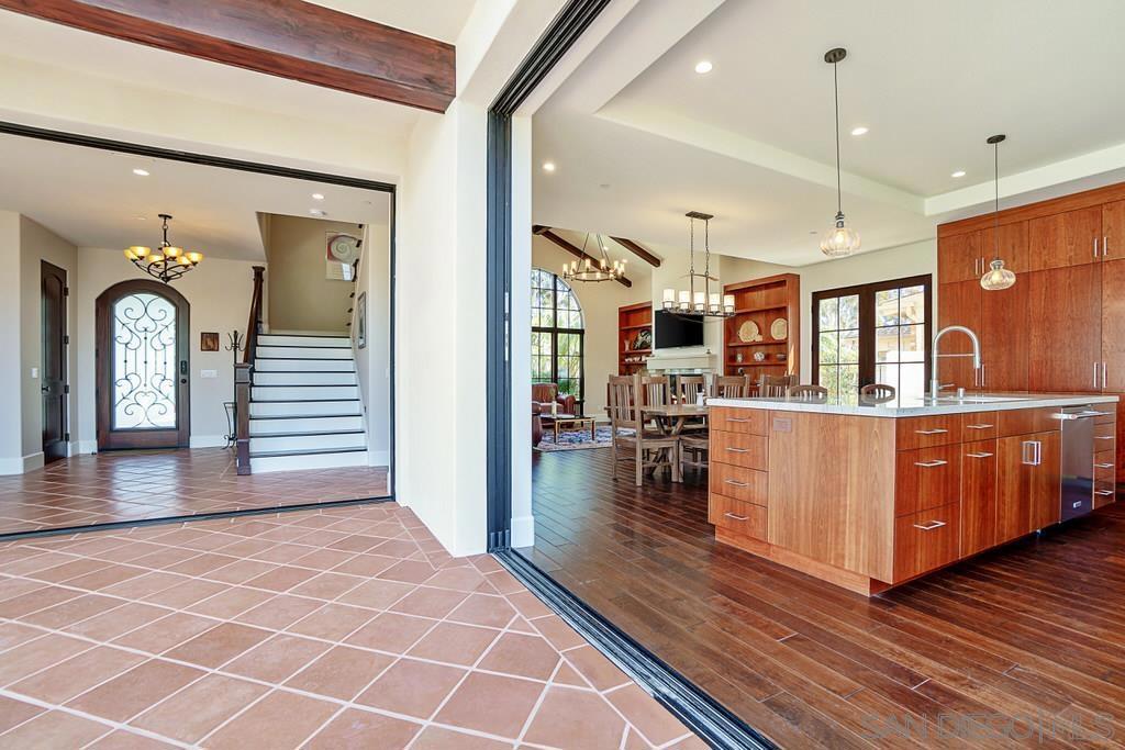 Coronado Village - Residential Lease