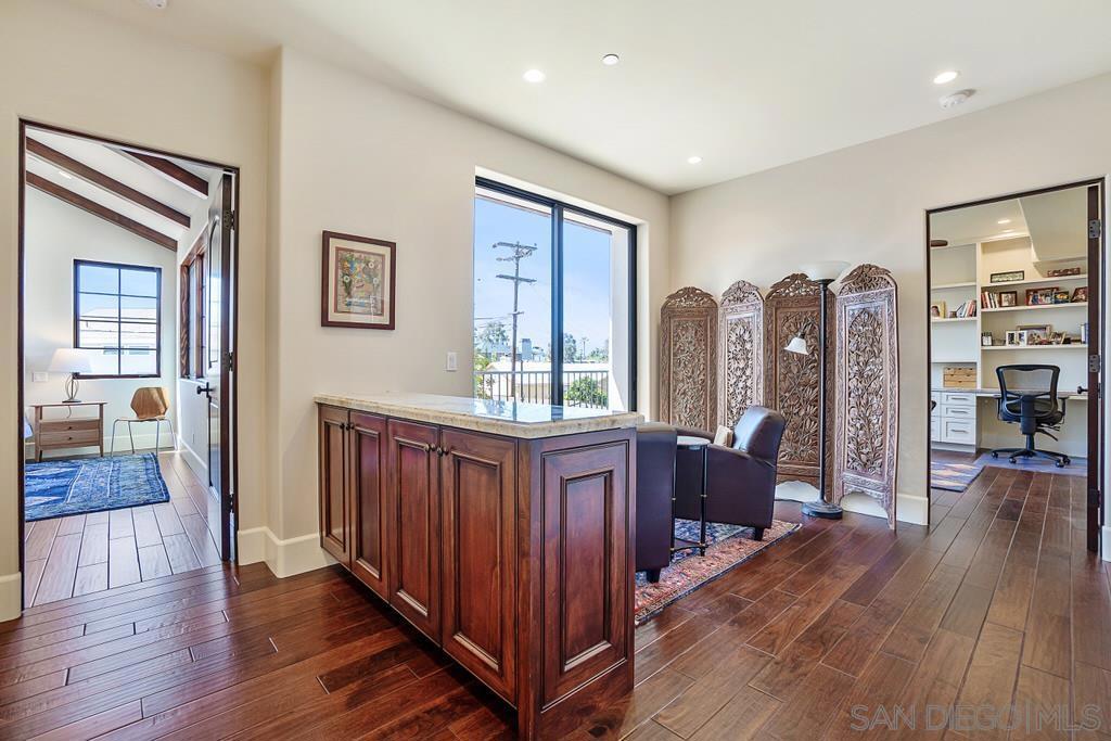 Coronado Village - Residential Lease