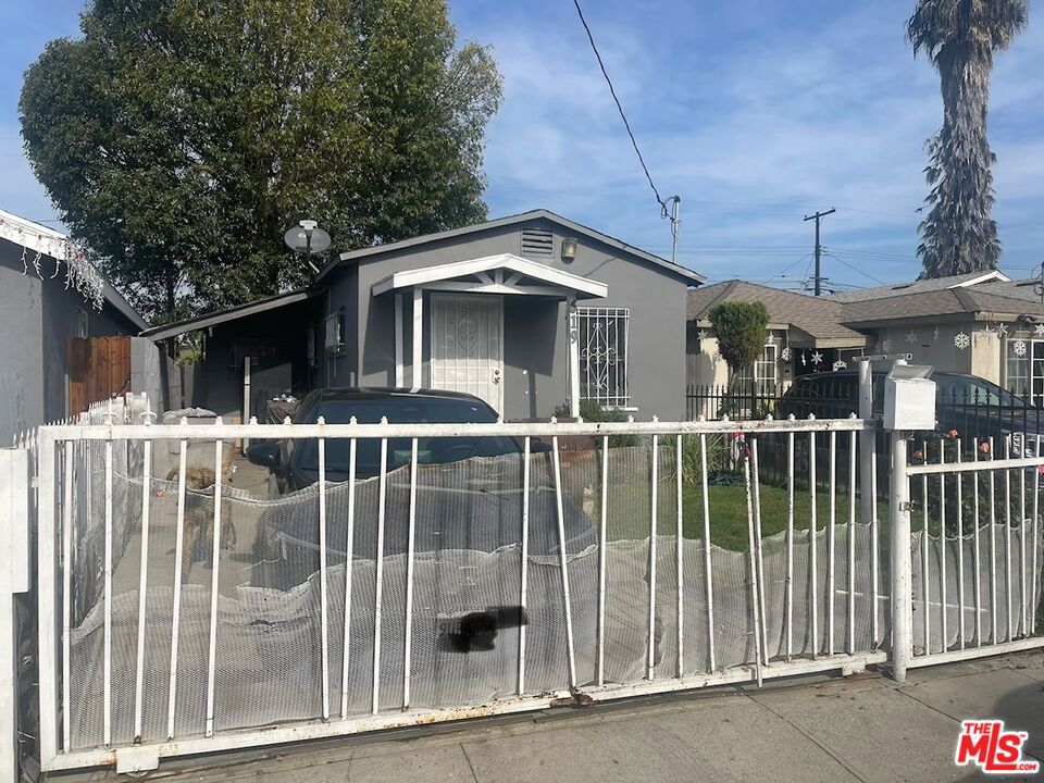 619 W Cherry Street