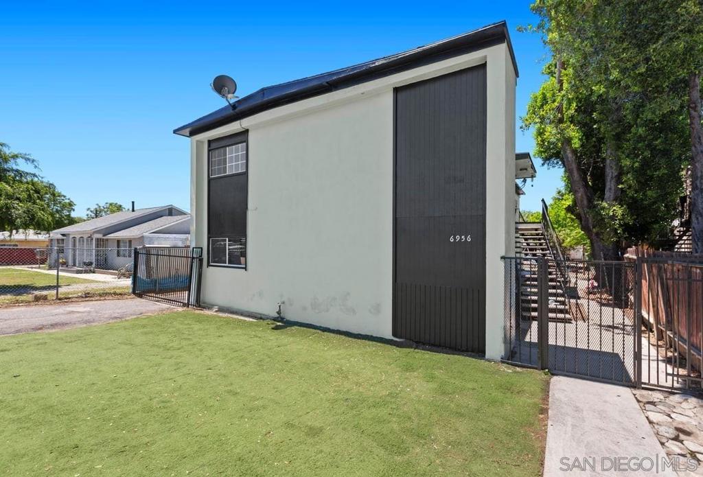 Listing image 6