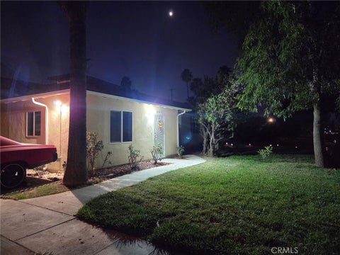 Photo of 8646 1/2 Corbin Ave Ave, Northridge, CA 91324 (MLS # SR26207281)