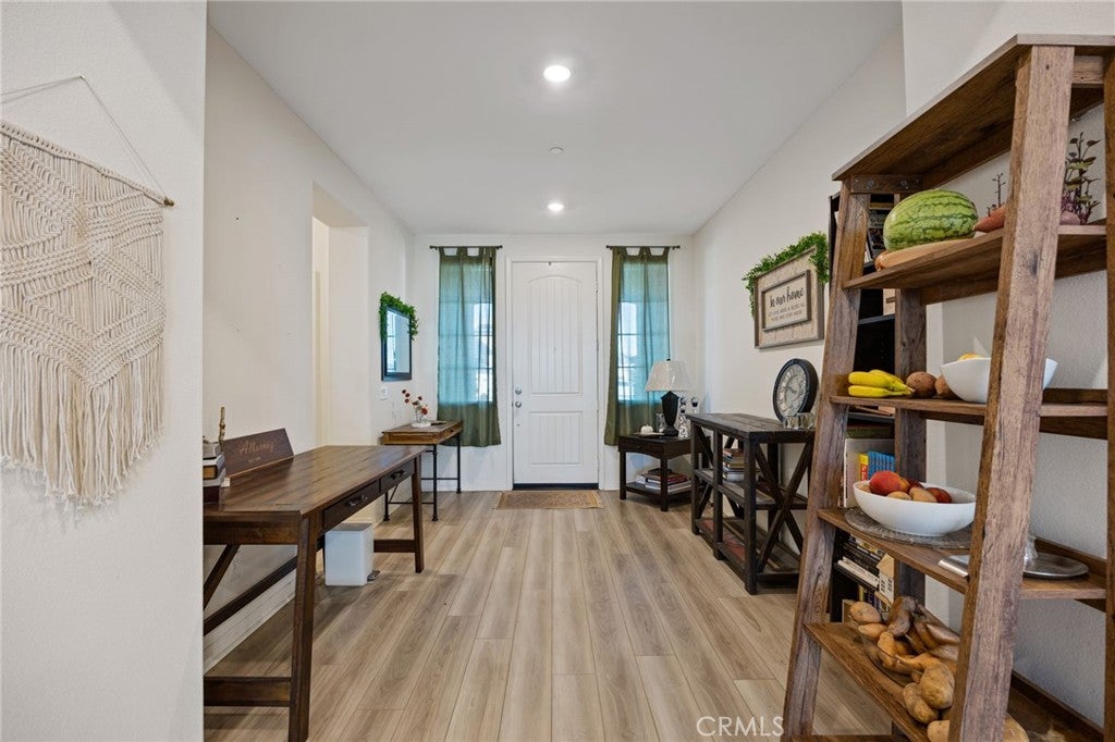 3726 Birchwood