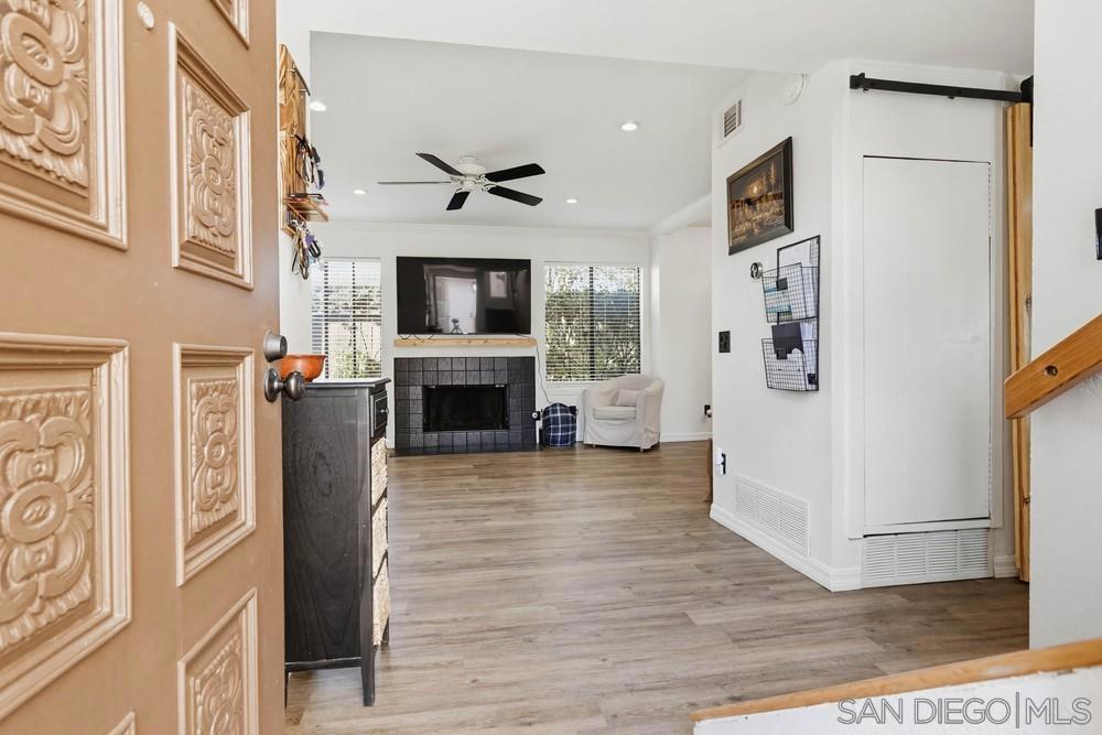 140 E El Norte Parkway 6