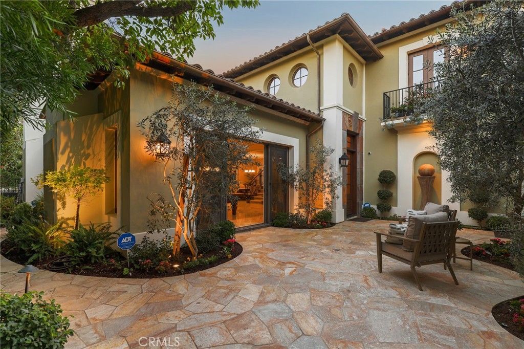 Photo of 2 Via Cristallo, Newport Coast, CA 92657 (MLS # OC26056855)