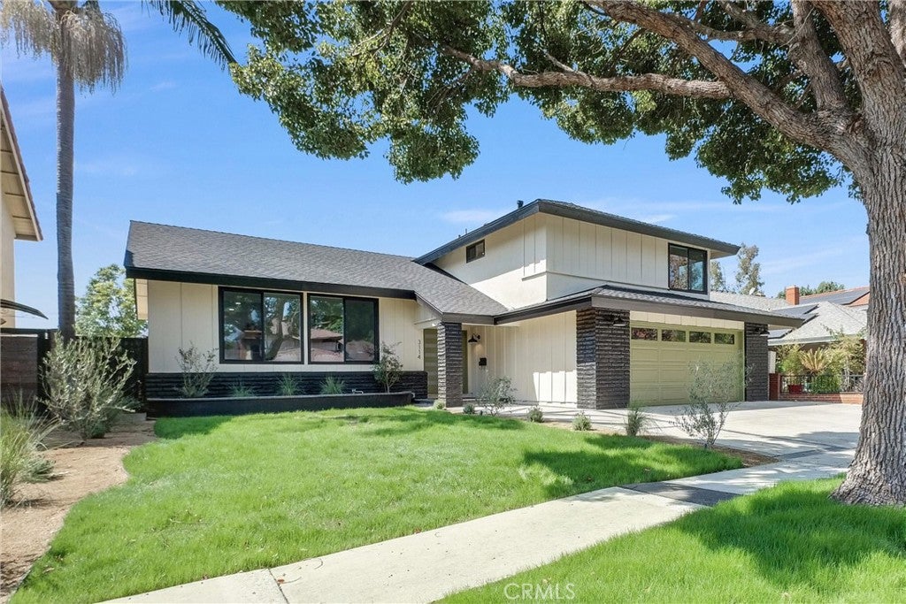 3114 S Rene