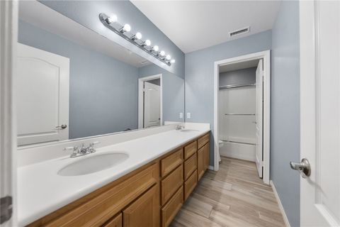 Tiny photo for 27555 Paper Bark Avenue, Murrieta, CA 92562 (MLS # SW26080700)