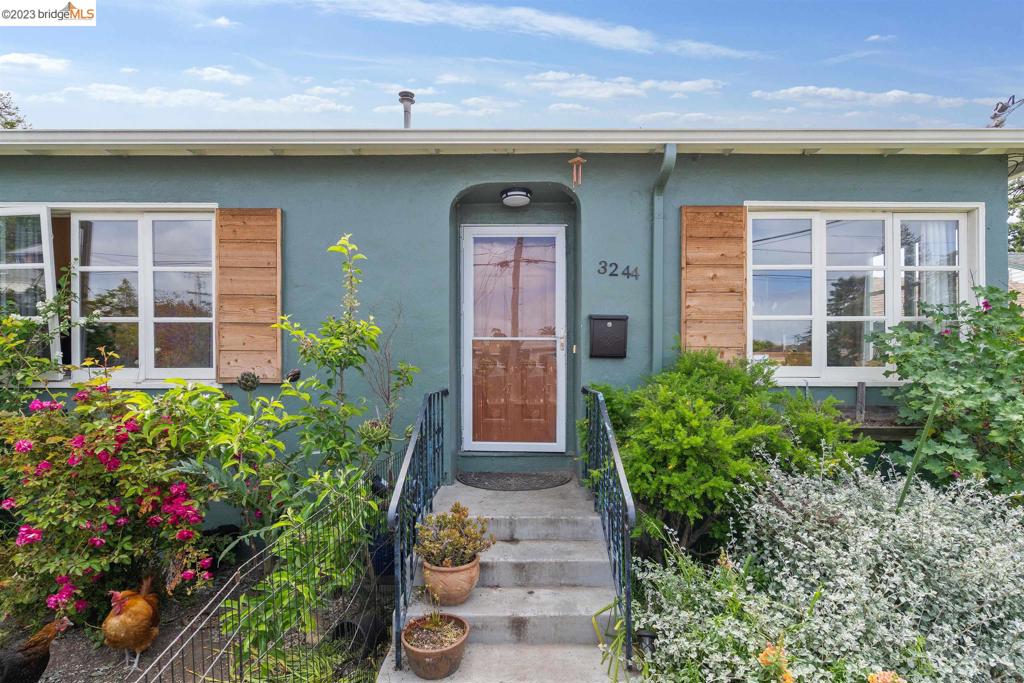 Truly a rare offering, this owner-occupied corner lot duplex provides income opportunity with true growth potential. Both units feature a 1bed/1 bath with living room area, kitchen, private entries and back yards. Owner's unit has detached garage for additional storage. Easy access to 580 highway and a short drive to Lake Merritt, downtown Oakland restaurants, cafes, parks and San Leandro's beautiful downtown. Lots of hikes to explore near here. Very quiet neighborhood! Don't miss this opportunity!