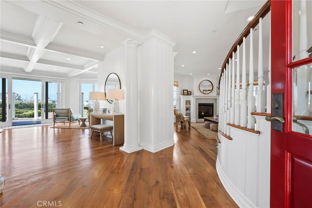 21 Bay Island, Newport Beach CA 92661 - Photo 8