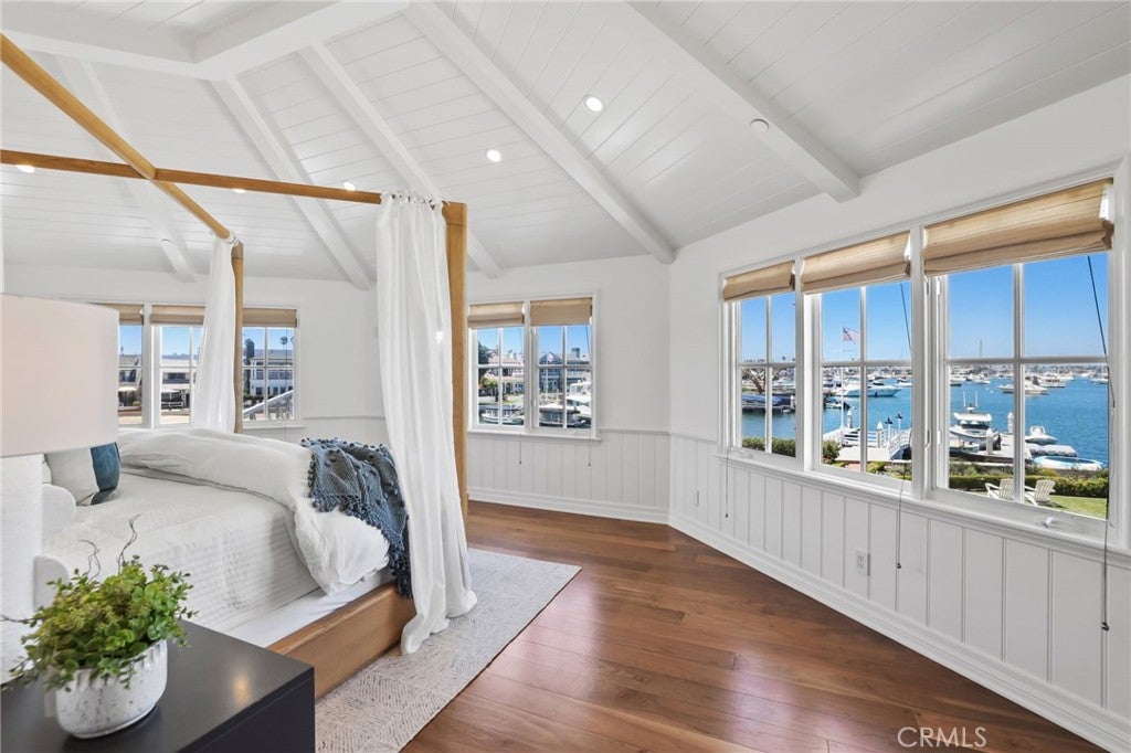 21 Bay Island, Newport Beach CA 92661 - Photo 29