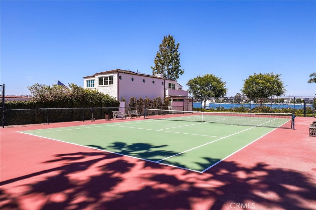21 Bay Island, Newport Beach CA 92661 - Photo 58
