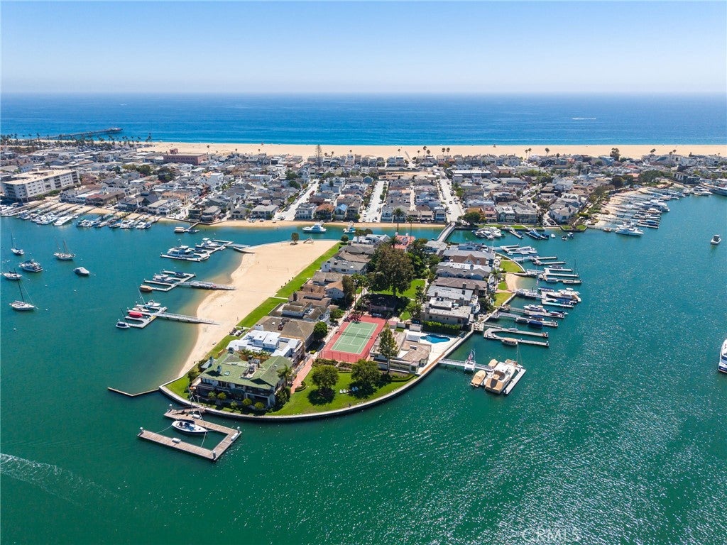21 Bay Island, Newport Beach CA 92661 - Photo 61