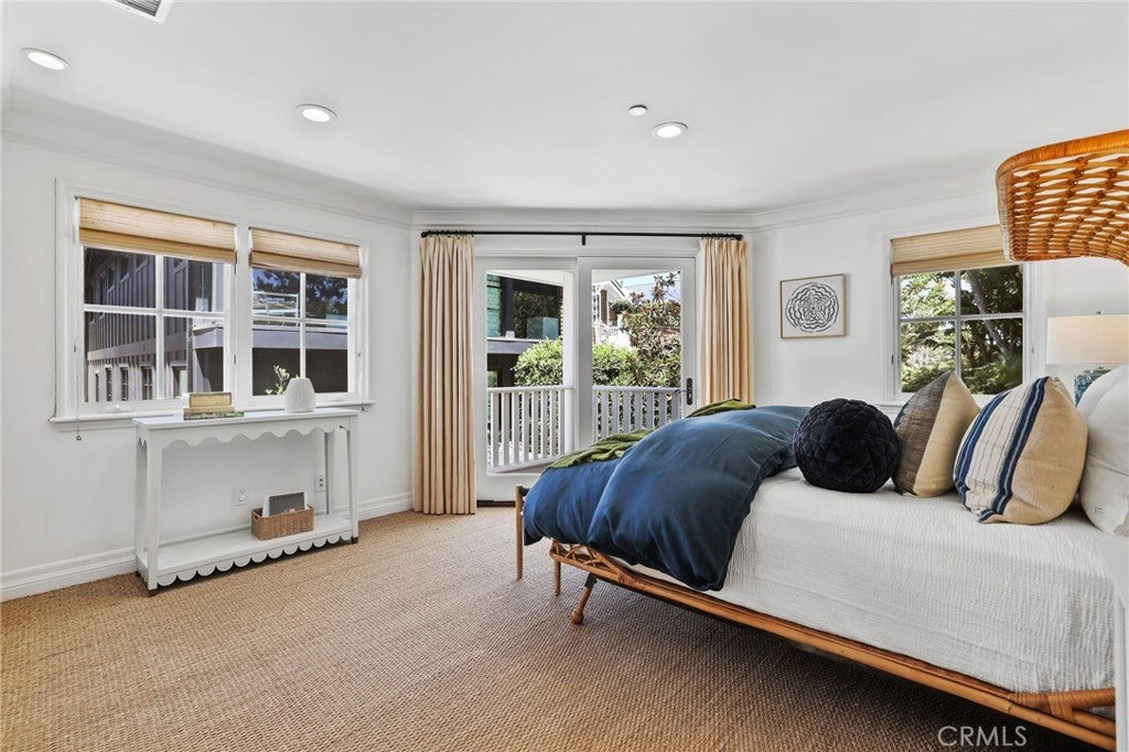 21 Bay Island, Newport Beach CA 92661 - Photo 39