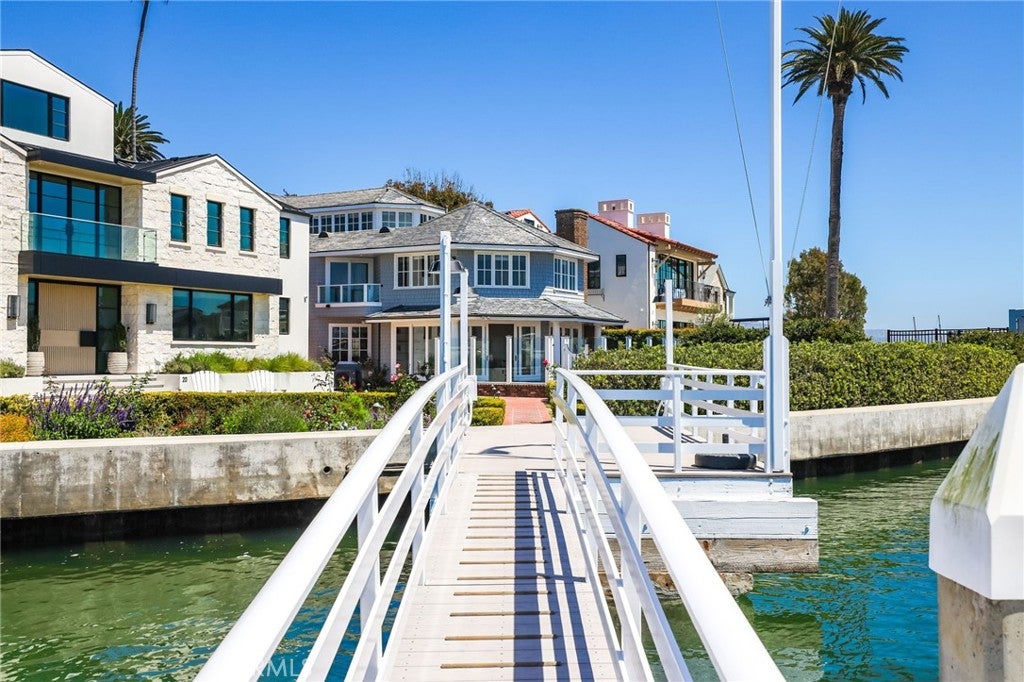 21 Bay Island, Newport Beach CA 92661 - Photo 66