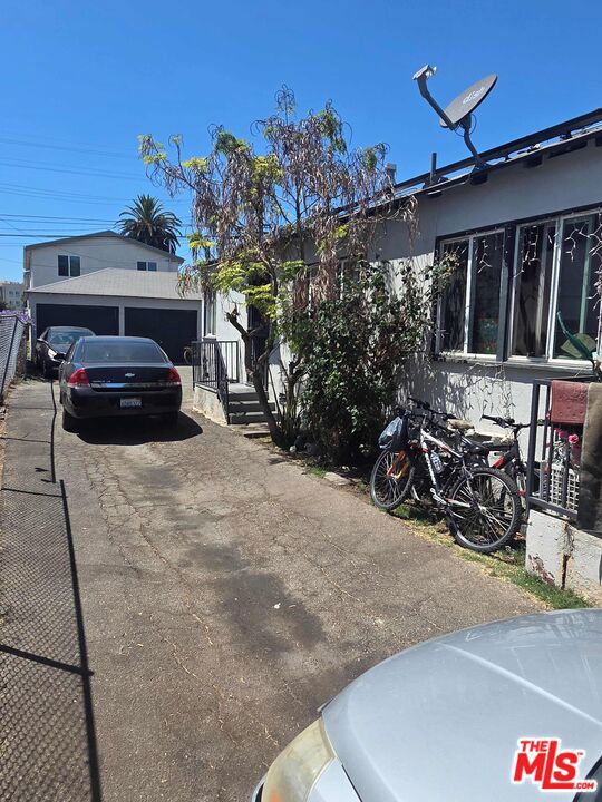 8719 Orchard Avenue