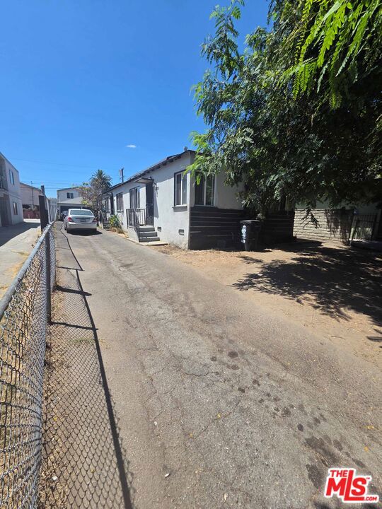 8719 Orchard Avenue