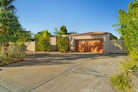 Photo of 1820 E Racquet Club Road, Palm Springs, CA 92262 (MLS # GD26102013)