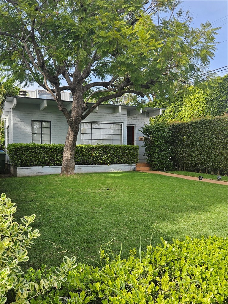 12217 Dorothy Street