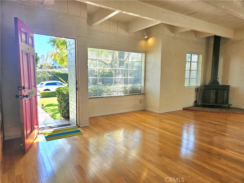 12217 Dorothy Street