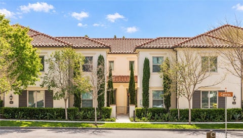 Photo of 134 Canvas, Irvine, CA 92620 (MLS # OC26198765)