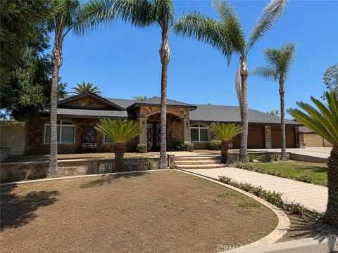 Photo of 18133 Buckboard DR, Bakersfield, CA 93314 (MLS # NP26098966)
