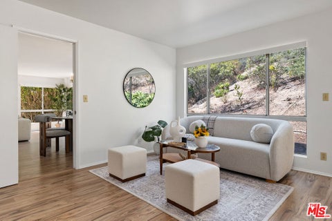 Tiny photo for 2537 Cordelia Road, Los Angeles, CA 90049 (MLS # 26877803)