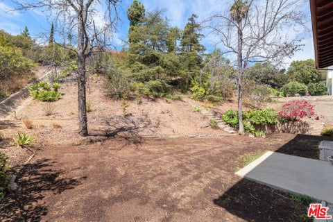 Tiny photo for 2537 Cordelia Road, Los Angeles, CA 90049 (MLS # 26877803)