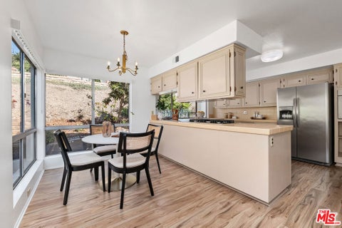 Tiny photo for 2537 Cordelia Road, Los Angeles, CA 90049 (MLS # 26877803)