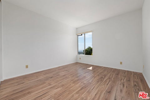 Tiny photo for 2537 Cordelia Road, Los Angeles, CA 90049 (MLS # 26877803)