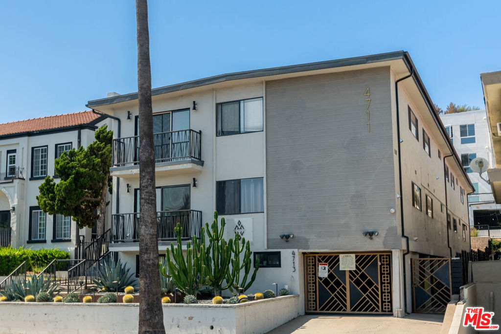 The Diamond is a beautifully renovated multifamily property located at 4711-4713 Beverly Boulevard in the vibrant Mid-Wilshire neighborhood of Los Angeles. This thoughtfully updated asset features contemporary designer finishes including engineered hardwood floors, stainless steel appliances, and matte black fixtures, creating an upscale living experience for residents. With private outdoor patios, gated parking, and a pet-friendly community, The Diamond offers modern conveniences that cater to today's urban renter. Ideally situated near Larchmont Village, Koreatown, and Robert Burns Park, residents enjoy unparalleled access to premier dining, shopping, and recreational amenities. This property represents a compelling opportunity for investors seeking a turnkey asset in one of Los Angeles' most walkable and dynamic neighborhoods