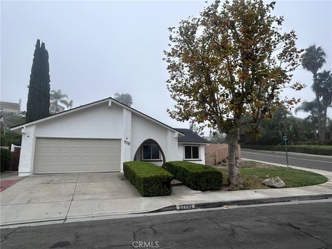 27792 Perales Mission Viejo CA 92692