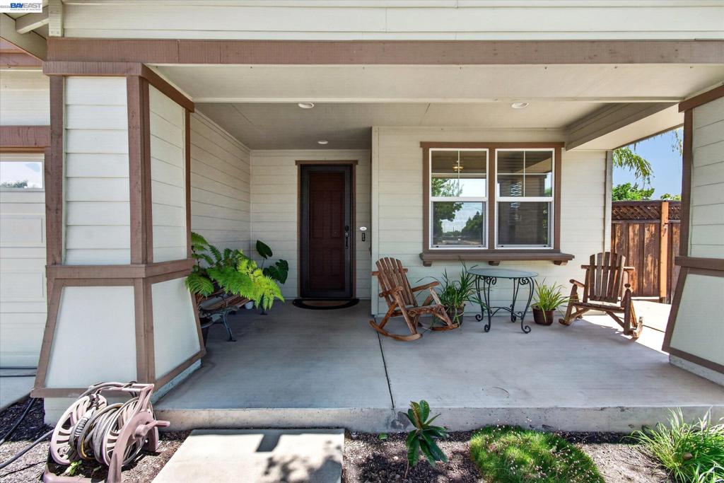 4738 Bonsai Ave