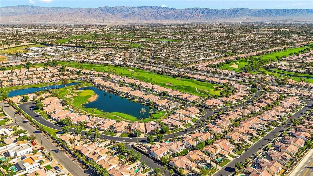La Quinta Fairways - Residential